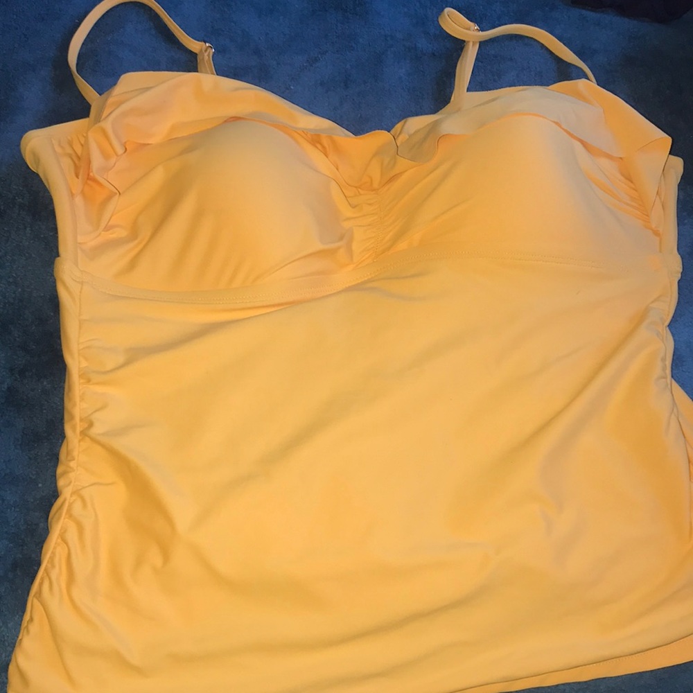 Women’s Bathing Suit Top